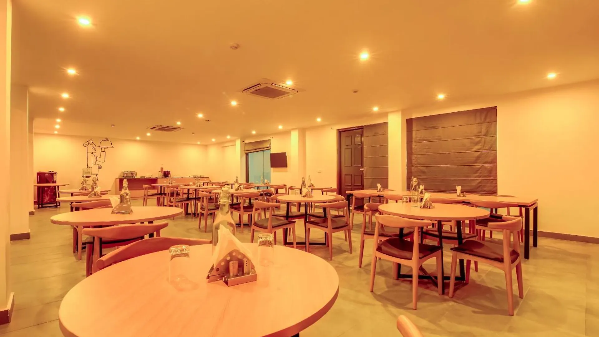 Townhouse Infinity Stays Gurgaon Hotel