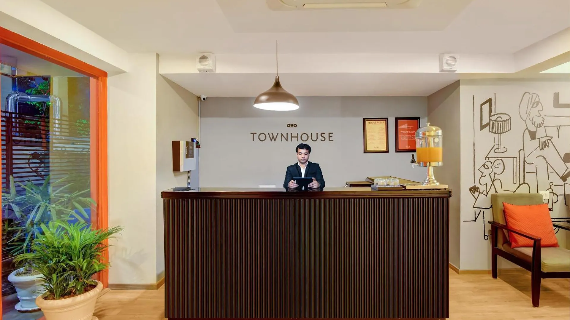 Townhouse Infinity Stays Gurgaon