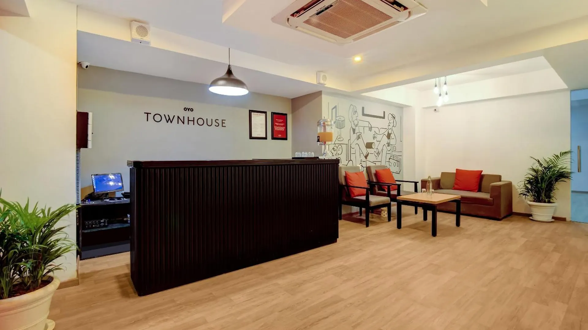 Townhouse Infinity Stays Gurgaon 4*,  Indien